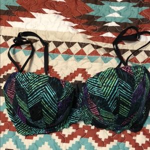 NWOT Pink Victoria secret bra 34D